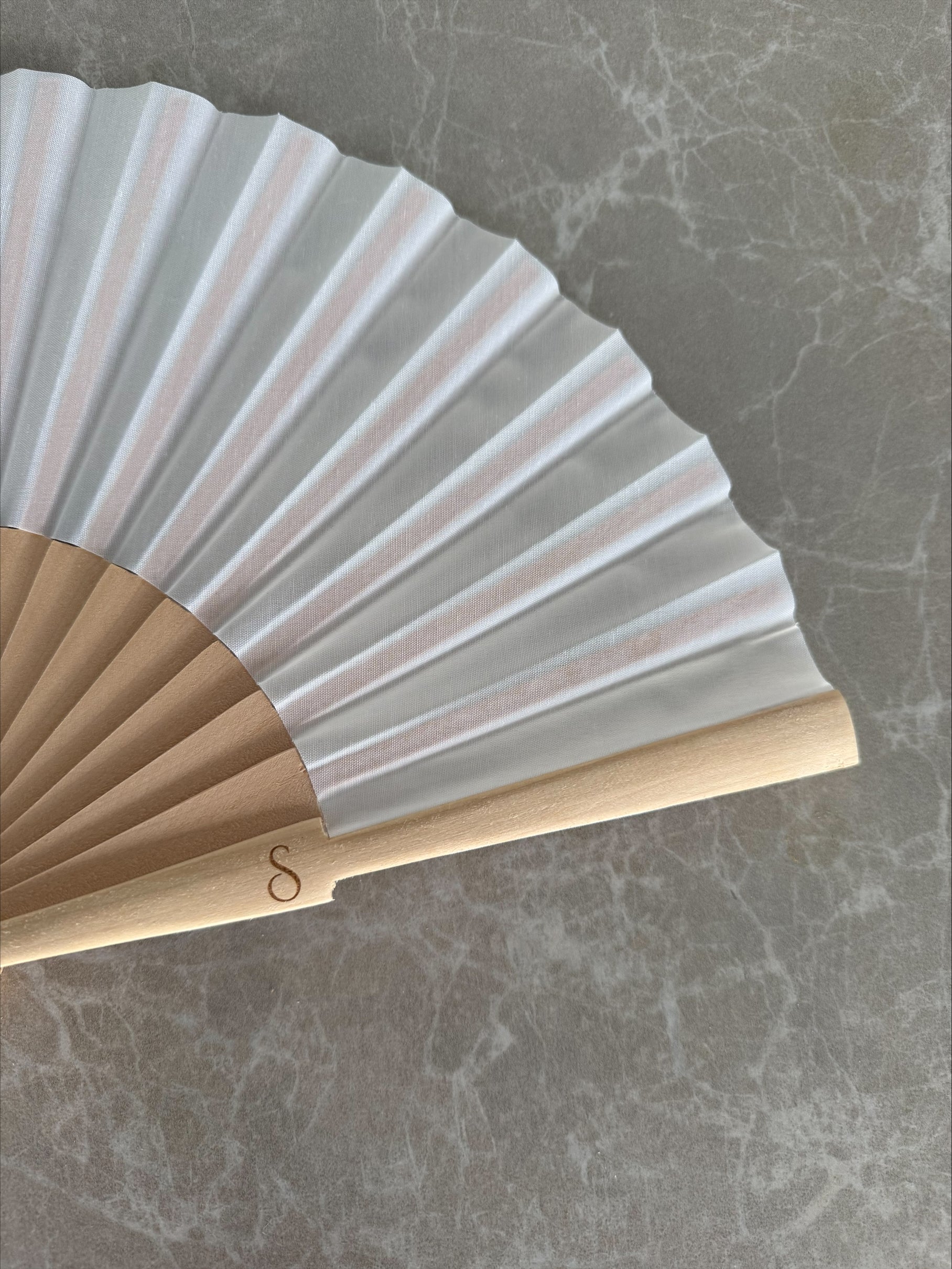 White Shell Fan